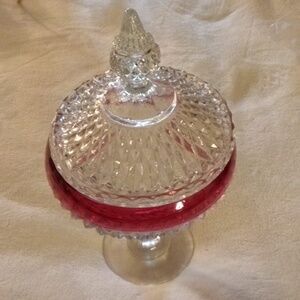 BEAUTIFUL CRYSTAL CANDY DISH